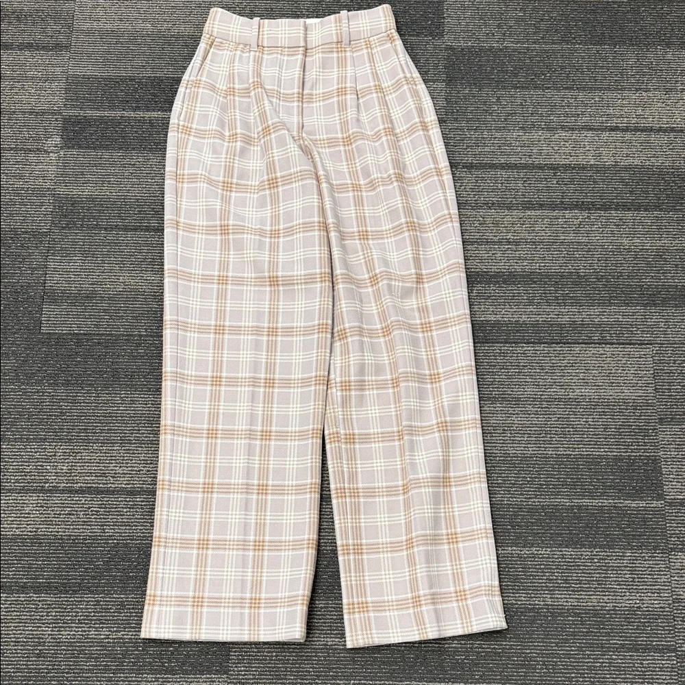 ARITZIA - Wilfred Effortless Pant in Lavender and Cream - Picture 5 of 9